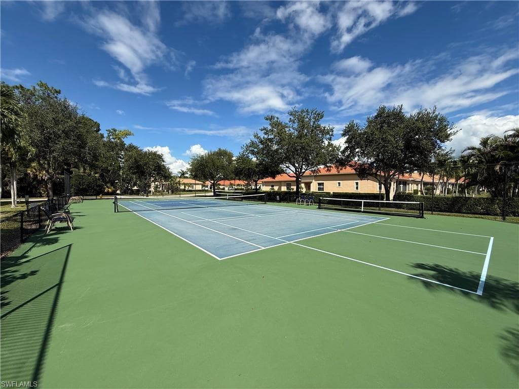 8100 Sanctuary Dr 1, Naples, FL 34104-46