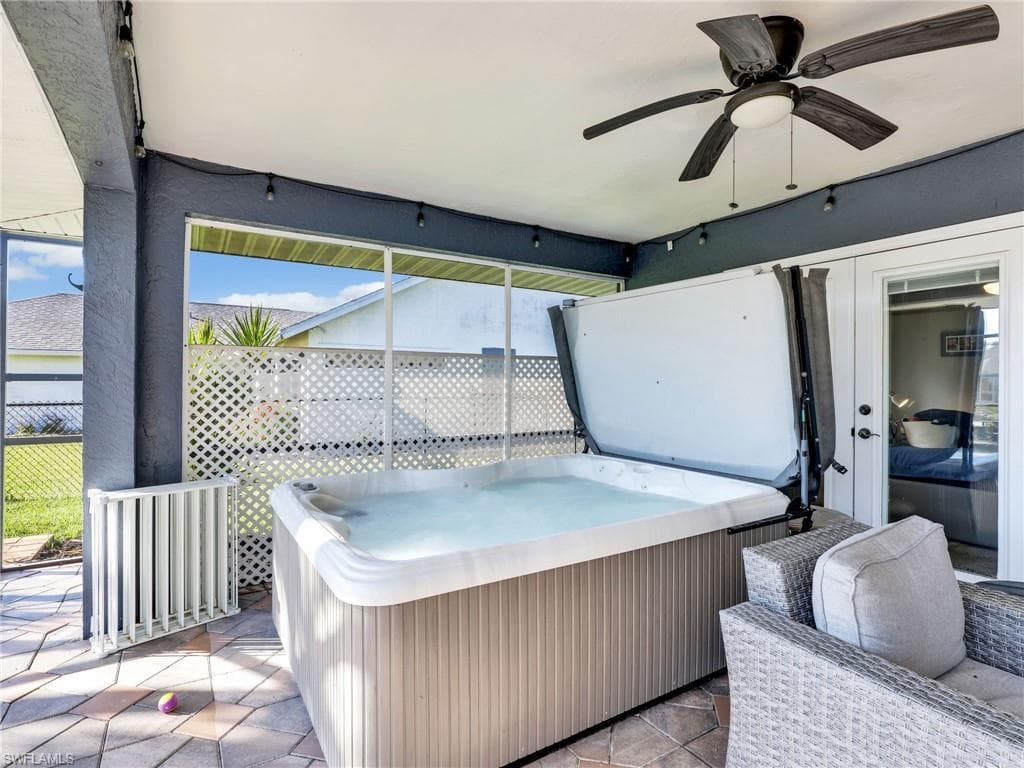 505 9th Ave, Cape Coral, FL 33990-23
