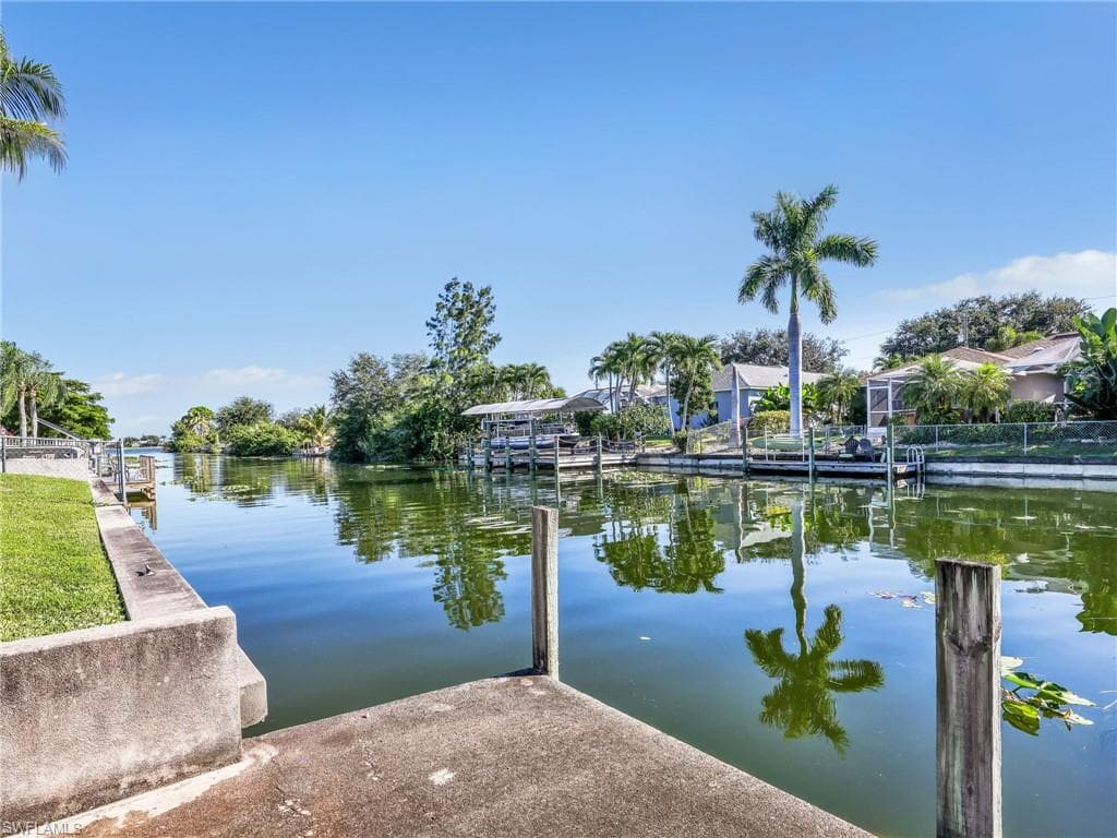 505 9th Ave, Cape Coral, FL 33990-27