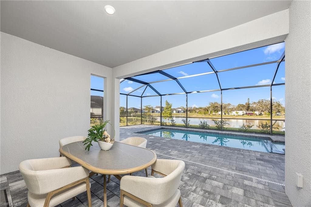 17393 Stonehill Manor Dr, North Fort Myers, FL 33917-32
