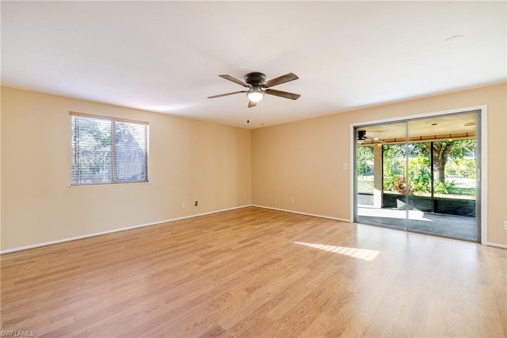 7241 Lobelia Rd, Fort Myers, FL 33967-9
