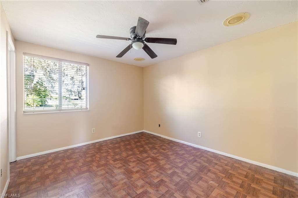 7241 Lobelia Rd, Fort Myers, FL 33967-19