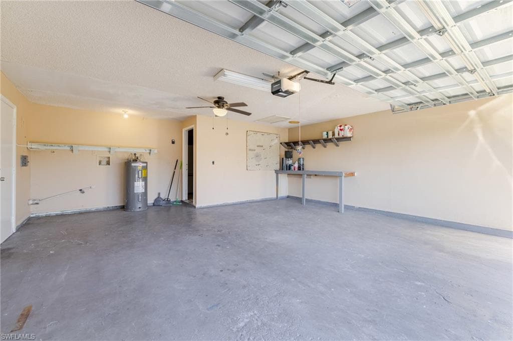 7241 Lobelia Rd, Fort Myers, FL 33967-25