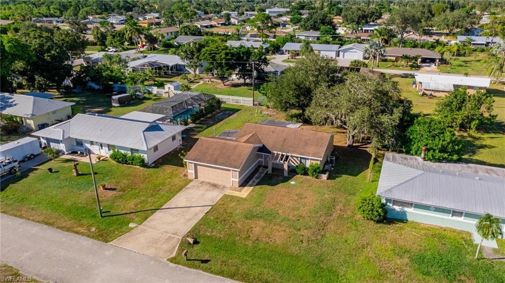 7241 Lobelia Rd, Fort Myers, FL 33967-29
