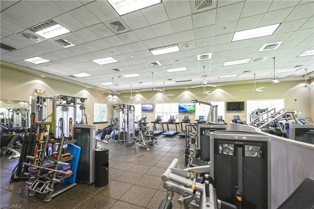 2408 Ravenna Blvd 101, Naples, FL 34109-33