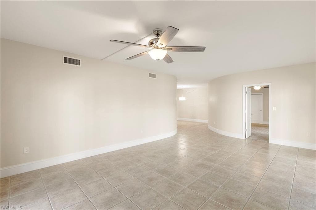 961 Collier Ct 107, Marco Island, FL 34145-13