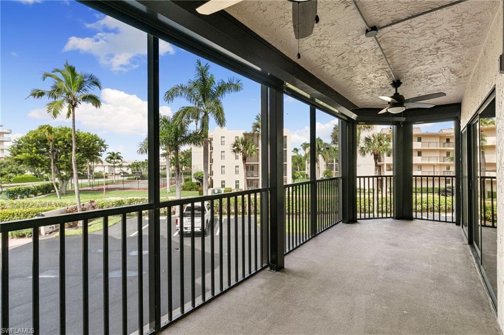 961 Collier Ct 107, Marco Island, FL 34145-26