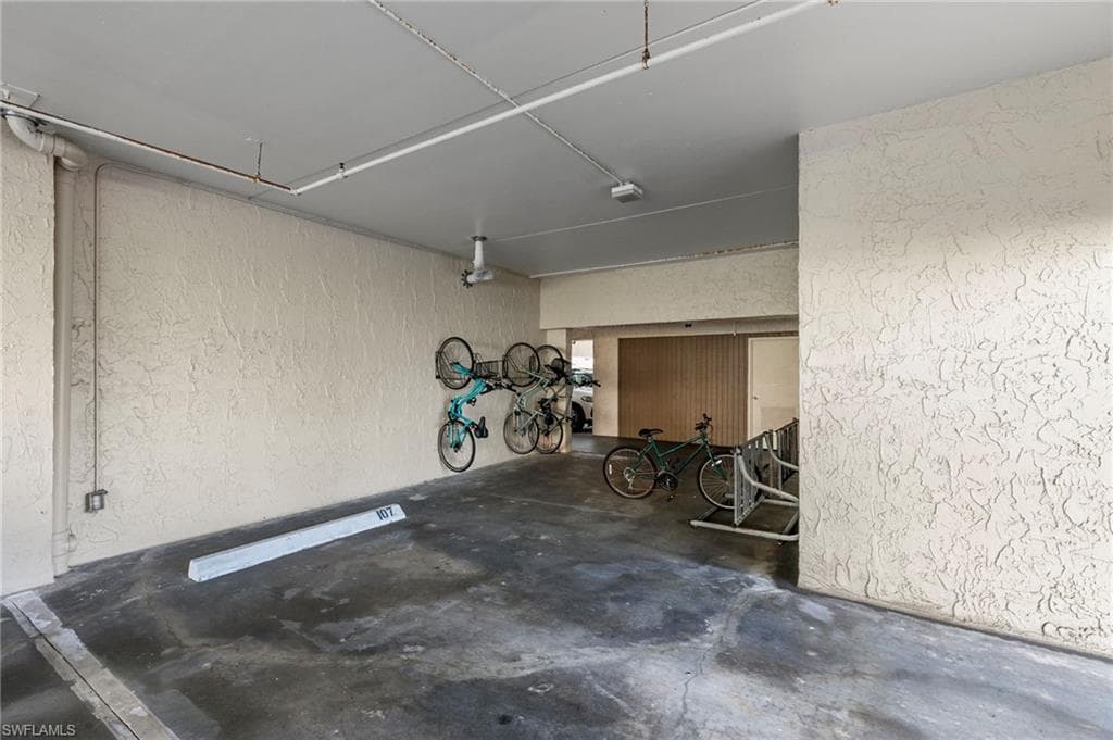 961 Collier Ct 107, Marco Island, FL 34145-36