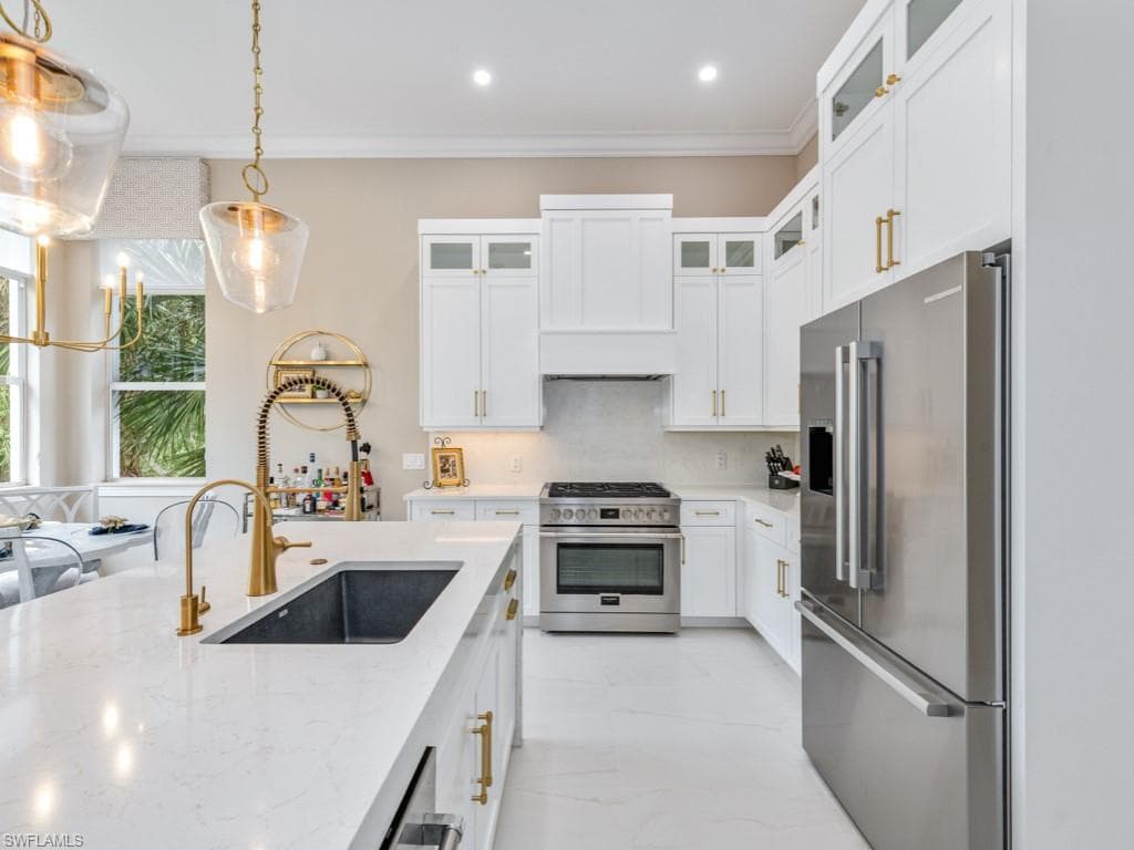 28560 Calabria Ct 202, Naples, FL 34110-12