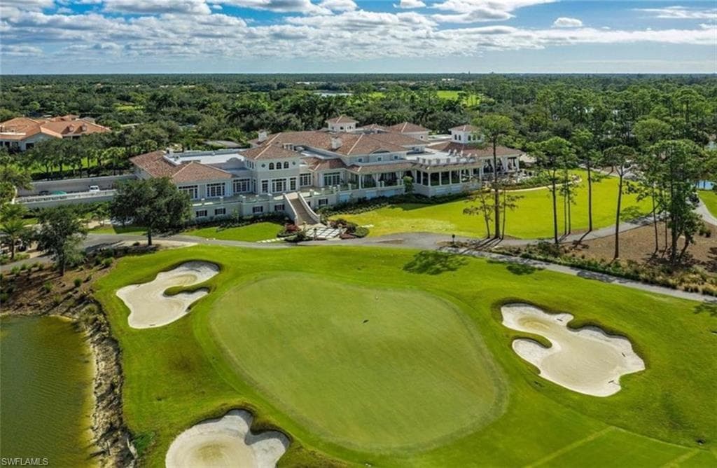 28560 Calabria Ct 202, Naples, FL 34110-30