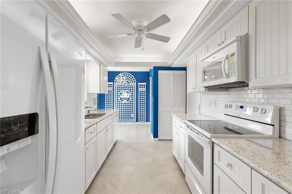 931 Collier Ct A303, Marco Island, FL 34145-9