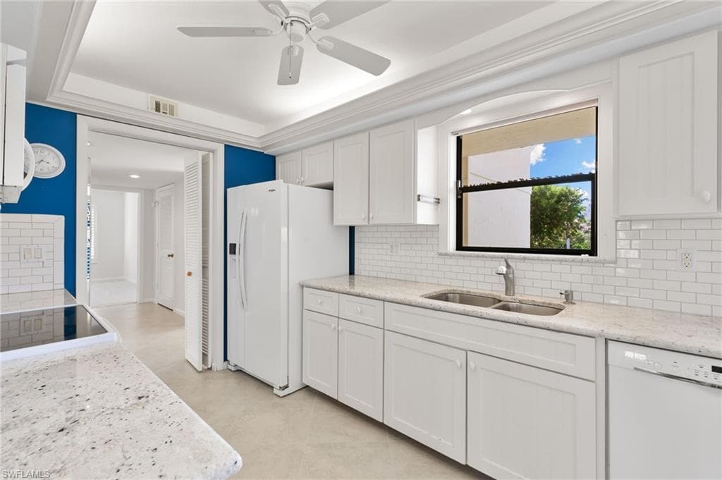 931 Collier Ct A303, Marco Island, FL 34145-11