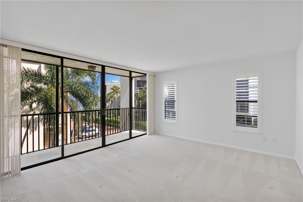 931 Collier Ct A303, Marco Island, FL 34145-16