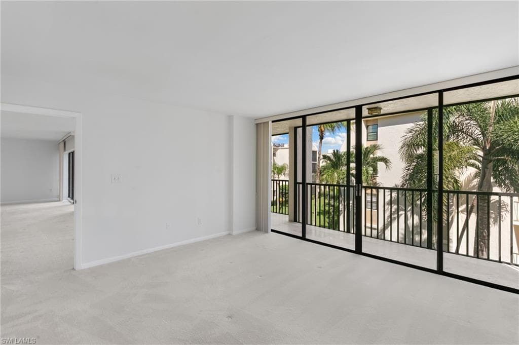 931 Collier Ct A303, Marco Island, FL 34145-17
