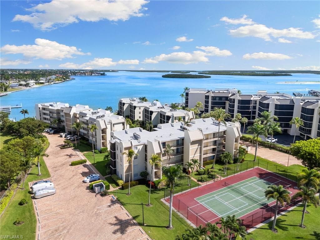 931 Collier Ct A303, Marco Island, FL 34145-1