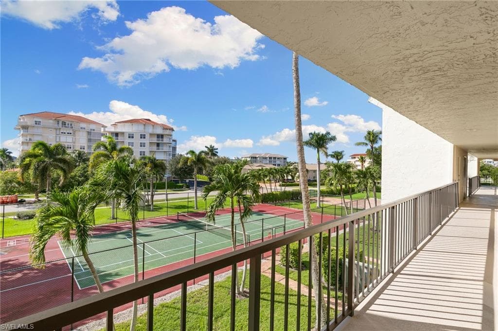 931 Collier Ct A303, Marco Island, FL 34145-29