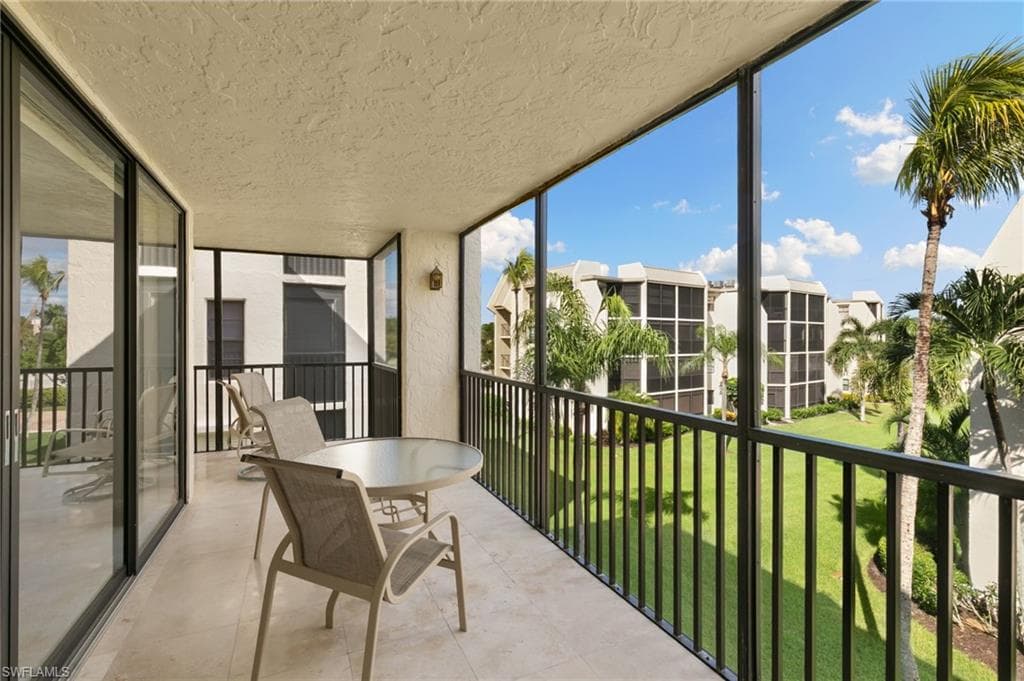 931 Collier Ct A303, Marco Island, FL 34145-31