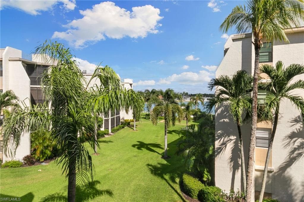 931 Collier Ct A303, Marco Island, FL 34145-34