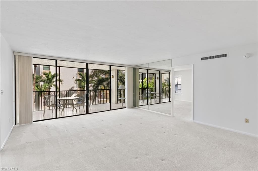 931 Collier Ct A303, Marco Island, FL 34145-6