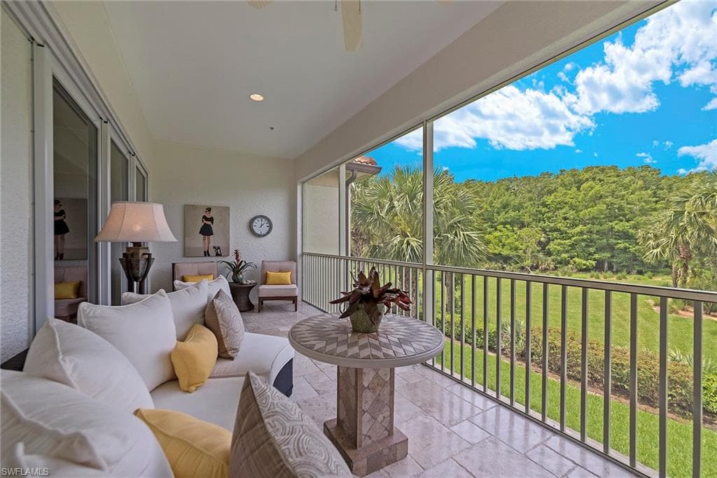 12014 Covent Garden Ct 202, Naples, FL 34120-19