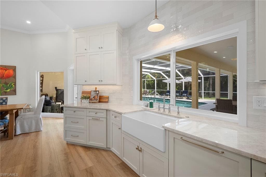 3110 70th St SW, Naples, FL 34105-17