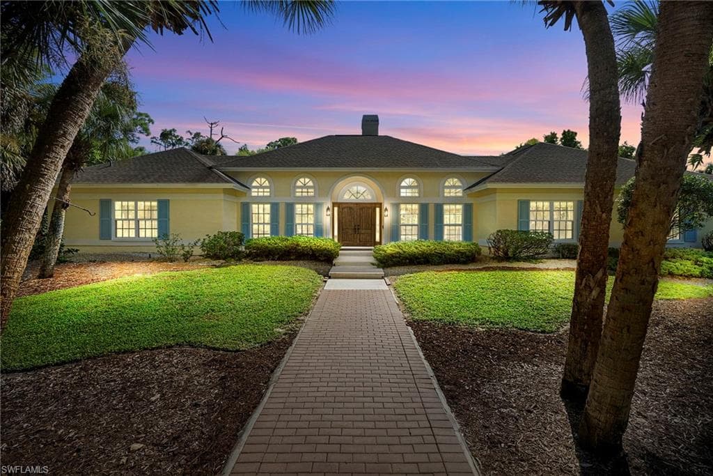 3110 70th St SW, Naples, FL 34105-1