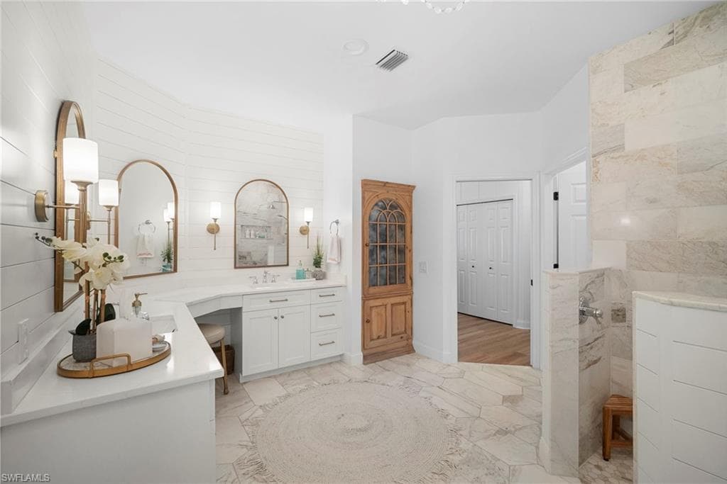 3110 70th St SW, Naples, FL 34105-31