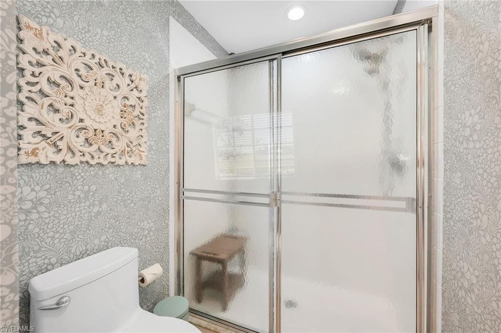 9087 Michael Cir 9, Naples, FL 34113-25