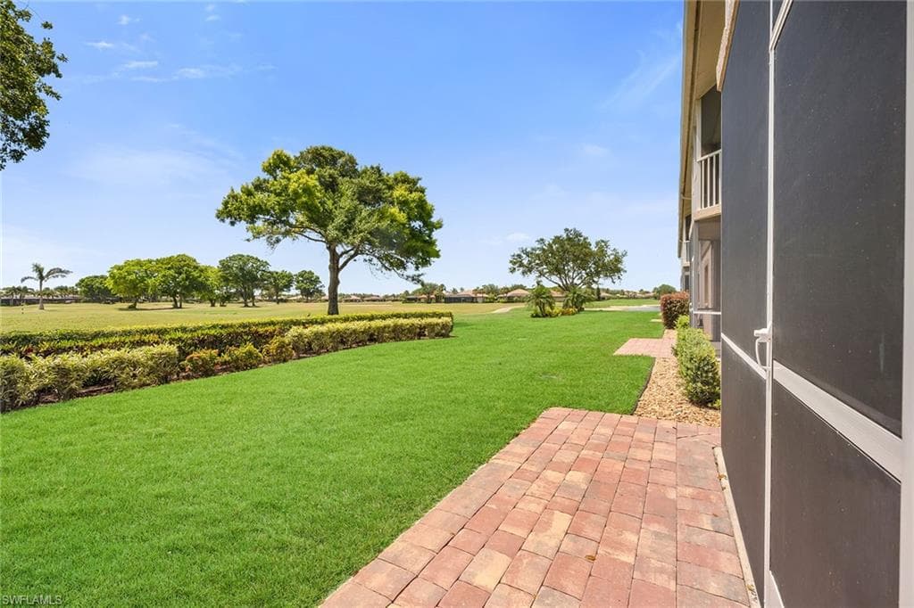 9087 Michael Cir 9, Naples, FL 34113-30