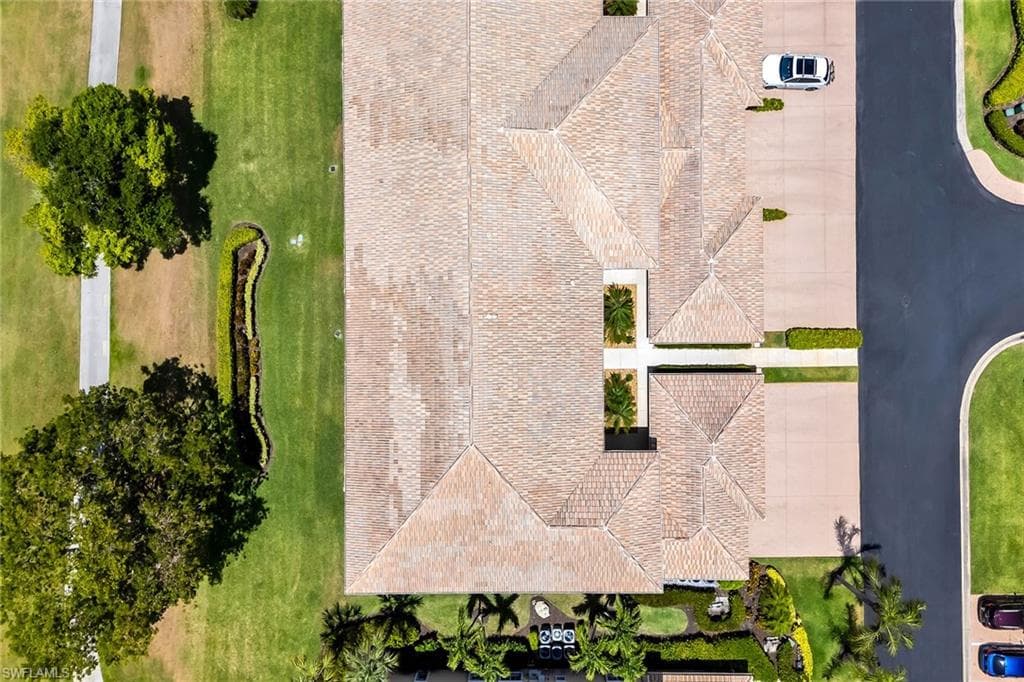 9087 Michael Cir 9, Naples, FL 34113-42