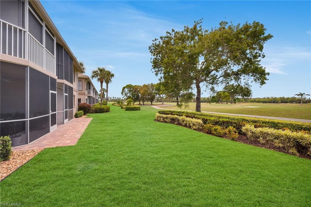 9087 Michael Cir 9, Naples, FL 34113-47