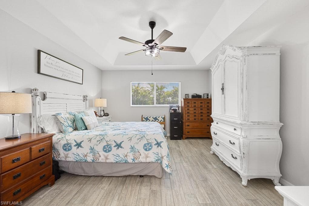 1804 38th Ter, Cape Coral, FL 33914-10