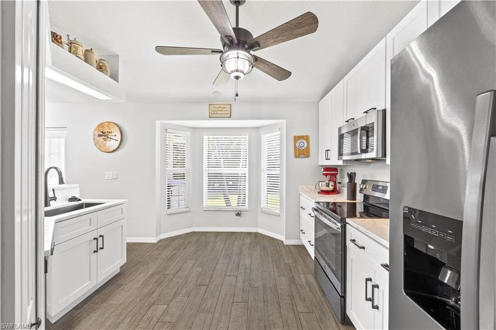 1804 38th Ter, Cape Coral, FL 33914-5