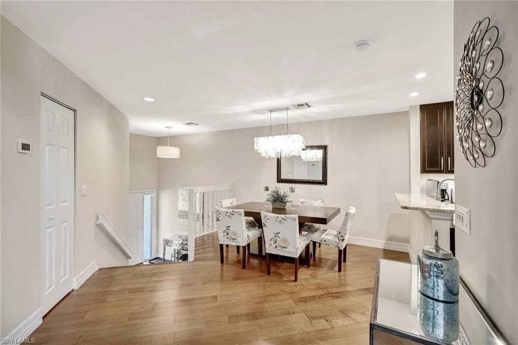 27105 Oakwood Lake Dr, Bonita Springs, FL 34134-12