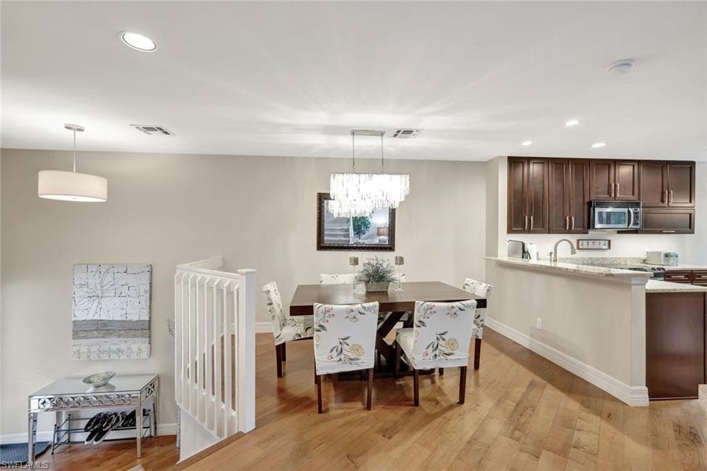 27105 Oakwood Lake Dr, Bonita Springs, FL 34134-16