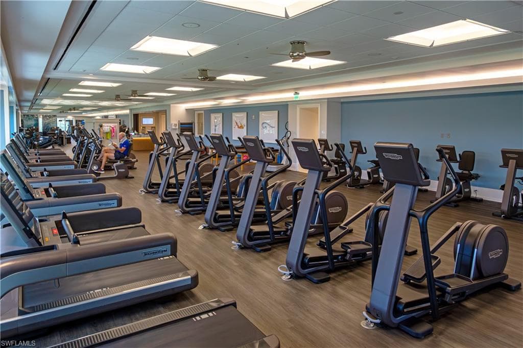 27105 Oakwood Lake Dr, Bonita Springs, FL 34134-43