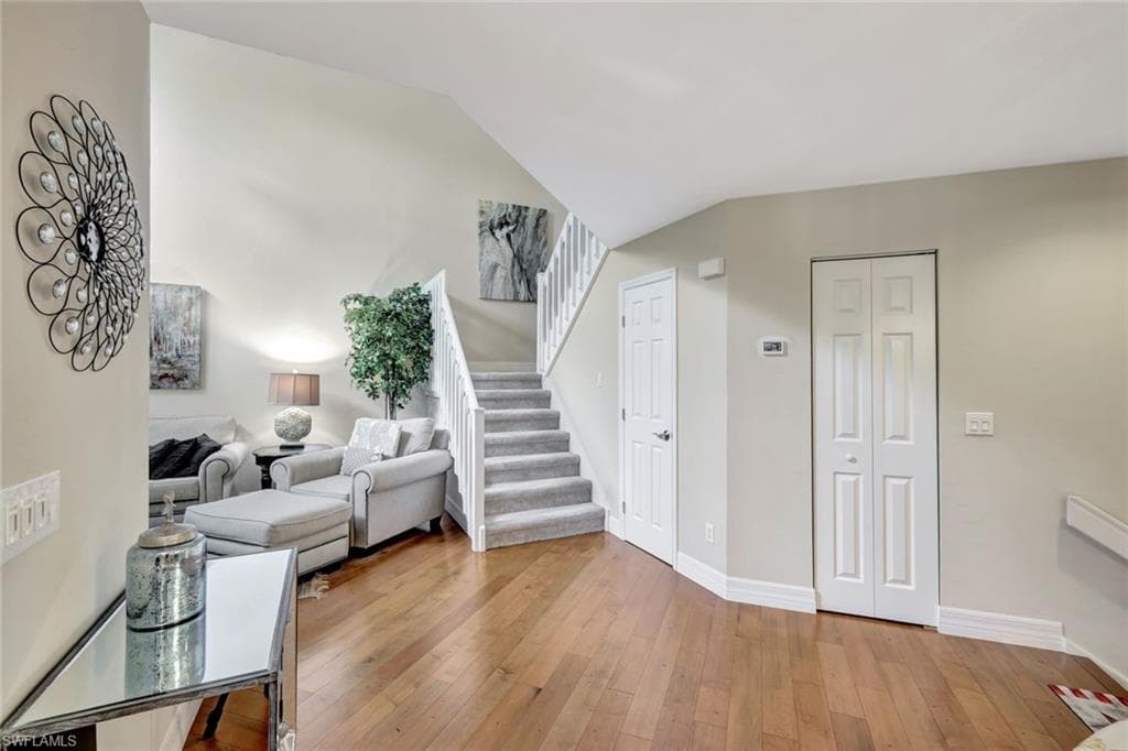 27105 Oakwood Lake Dr, Bonita Springs, FL 34134-4