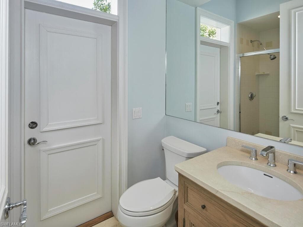 1267 Grand Isle Ct, Naples, FL 34108-12