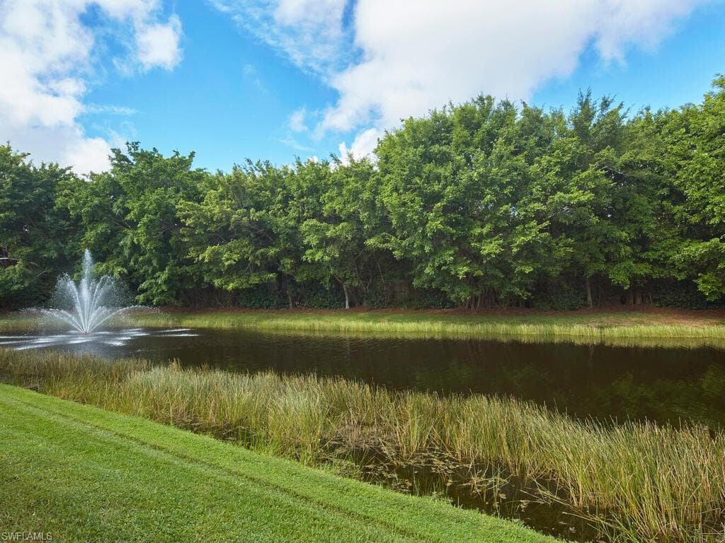 1267 Grand Isle Ct, Naples, FL 34108-20