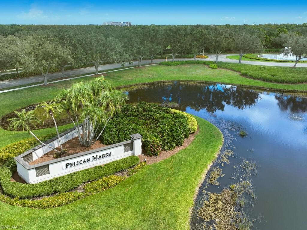 1267 Grand Isle Ct, Naples, FL 34108-25