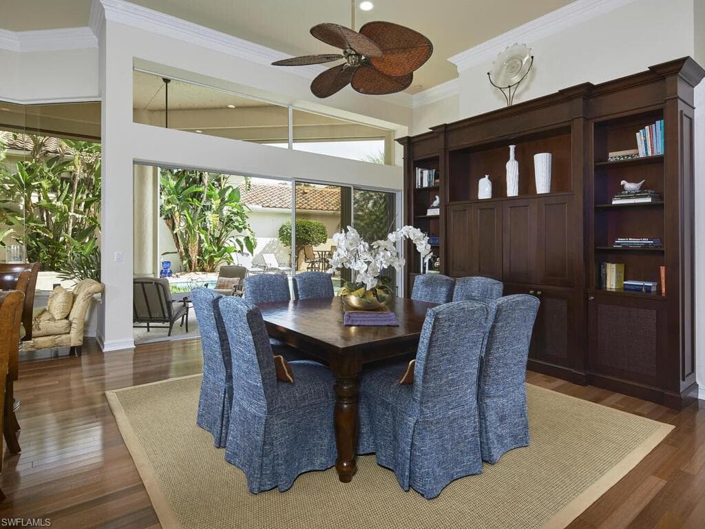 1267 Grand Isle Ct, Naples, FL 34108-4