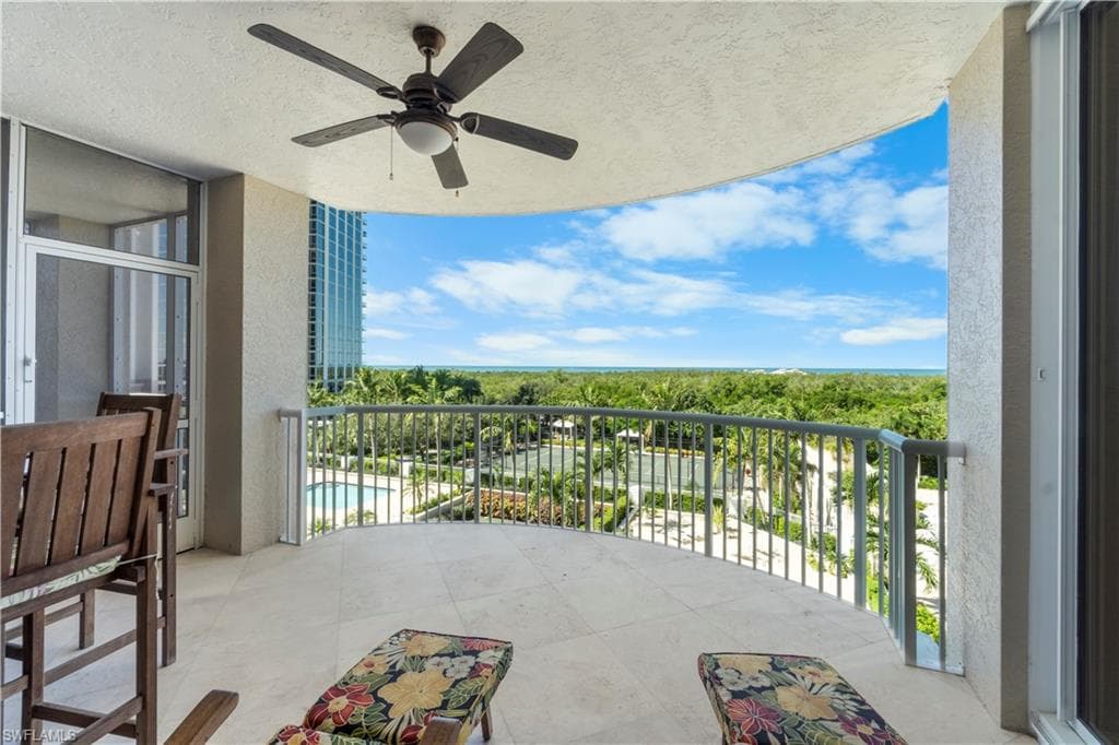 7117 Pelican Bay Blvd 402, Naples, FL 34108-12