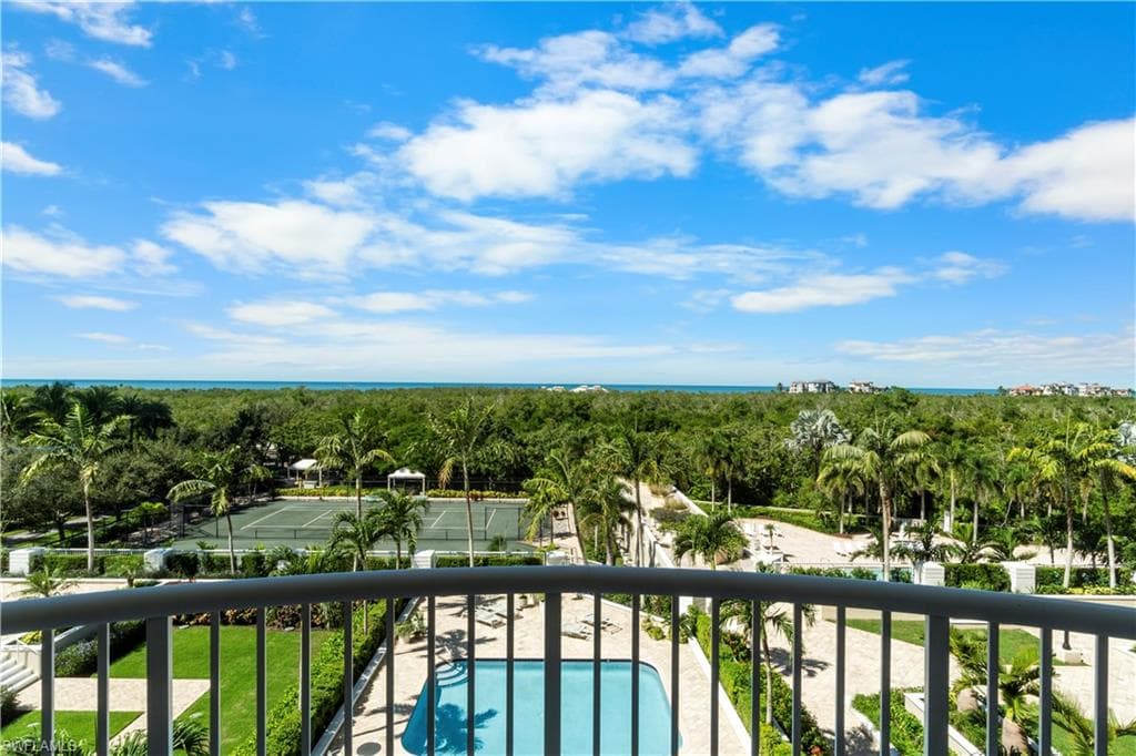 7117 Pelican Bay Blvd 402, Naples, FL 34108-13