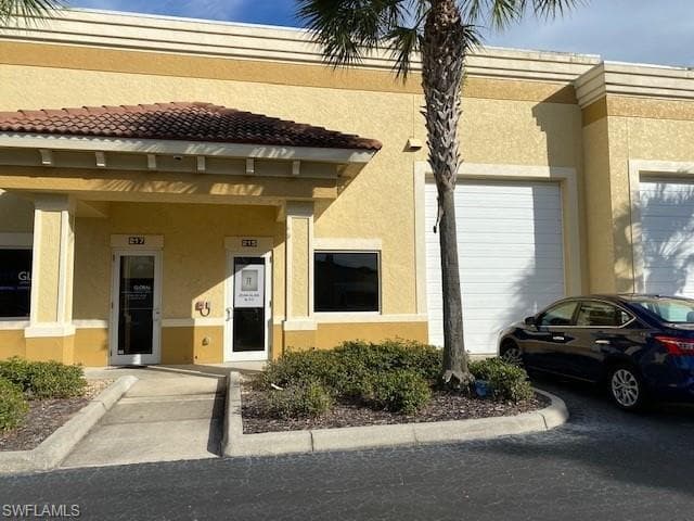 3425 Radio Rd 215, Naples, FL 34104-1