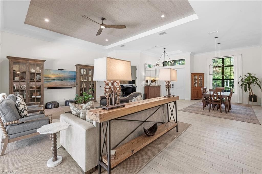 5234 Cherry Wood Dr, Naples, FL 34119-8