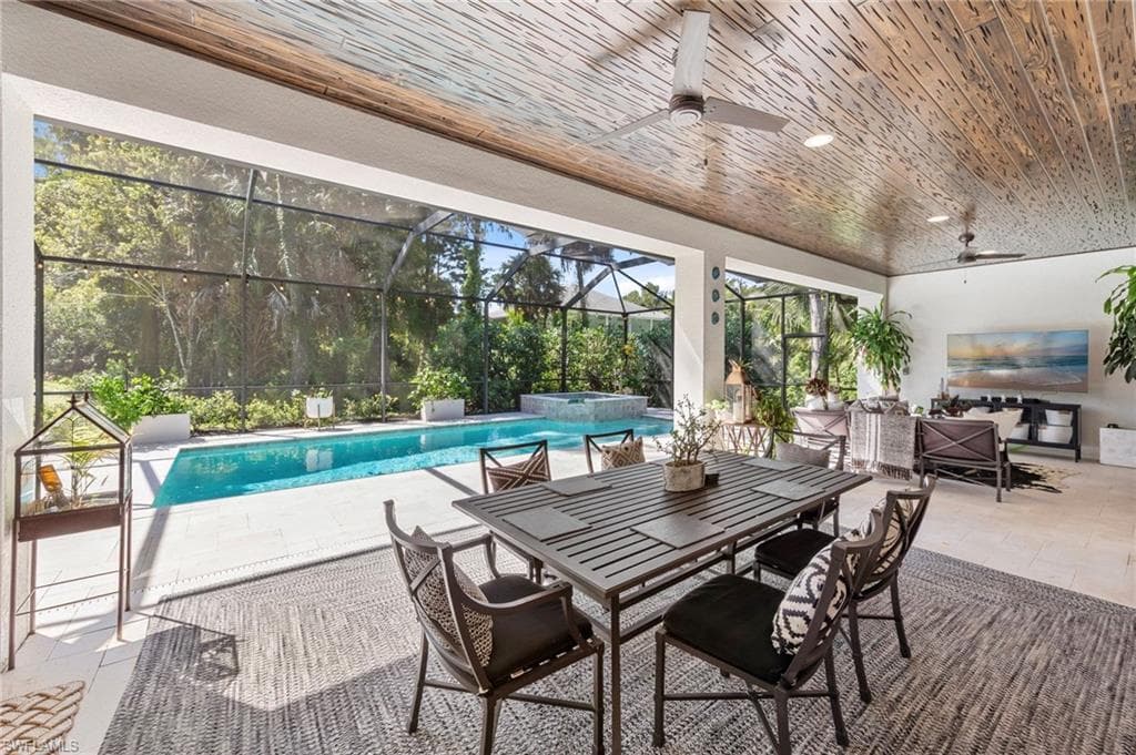 5234 Cherry Wood Dr, Naples, FL 34119-18