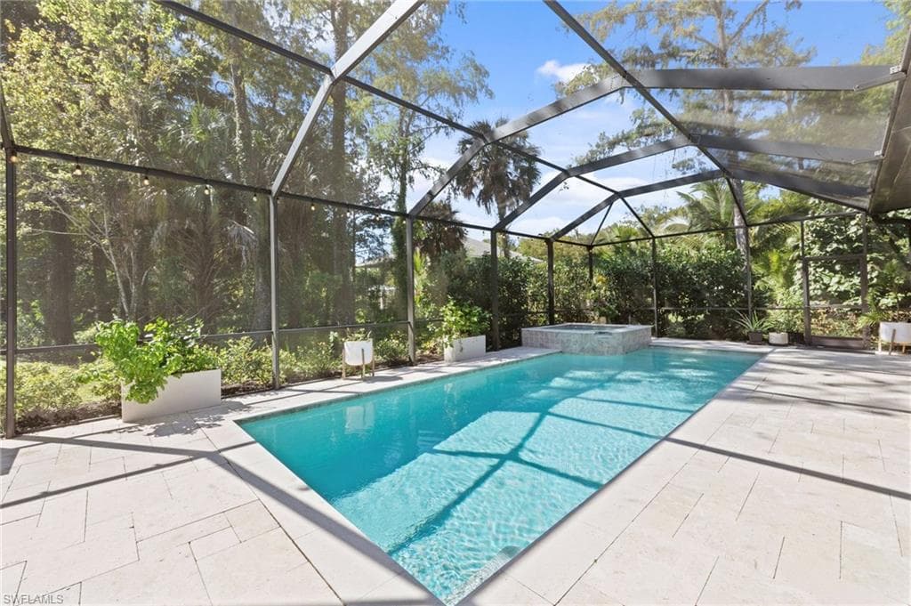 5234 Cherry Wood Dr, Naples, FL 34119-35