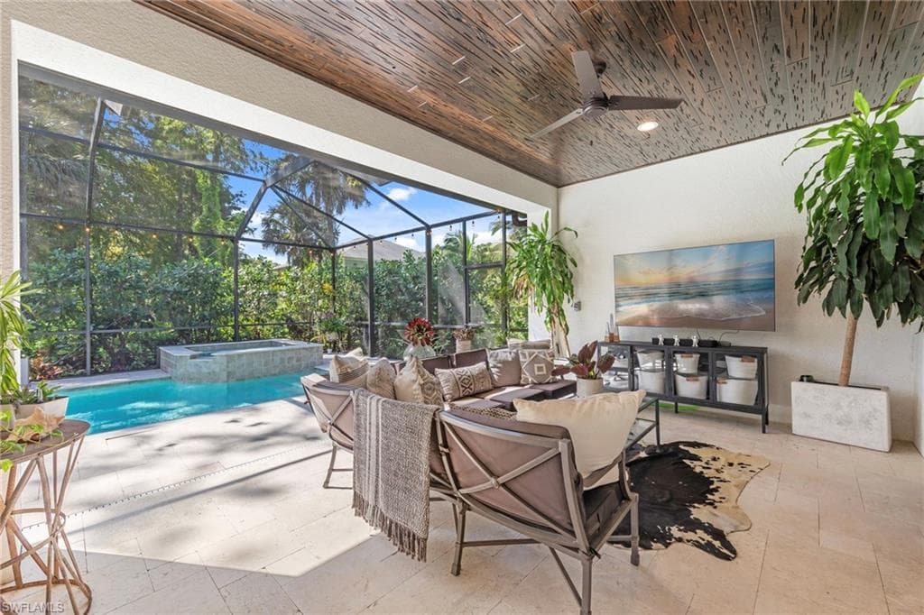 5234 Cherry Wood Dr, Naples, FL 34119-37