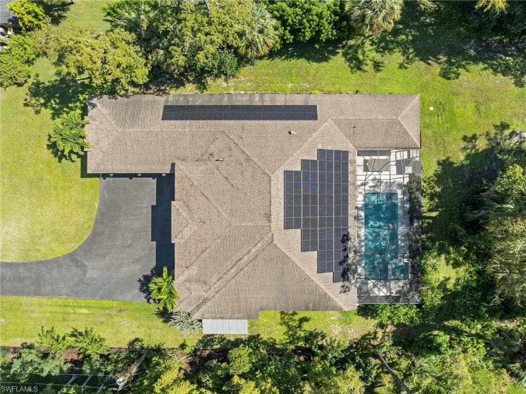 5234 Cherry Wood Dr, Naples, FL 34119-40