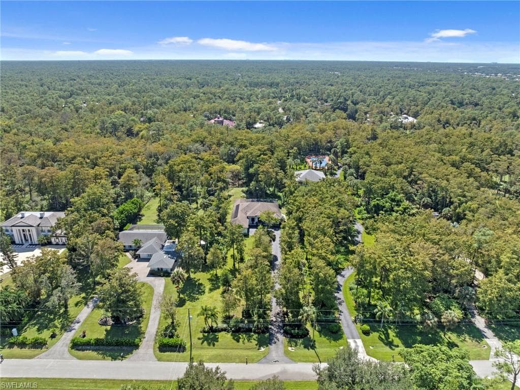 5234 Cherry Wood Dr, Naples, FL 34119-41